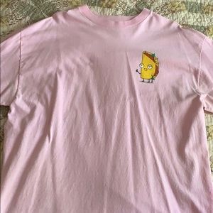 Pink t-shirt